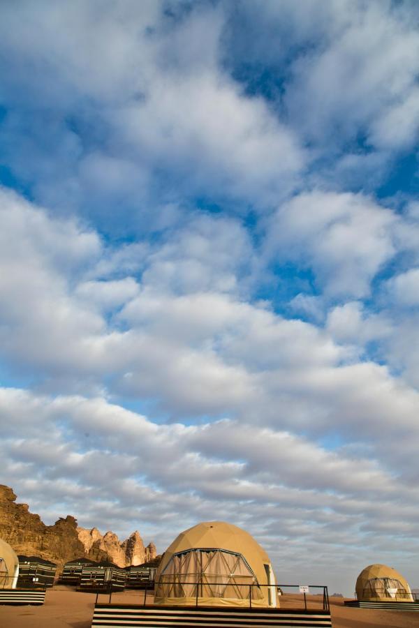 Sun City Camp Hotel Wadi Rum Exterior photo