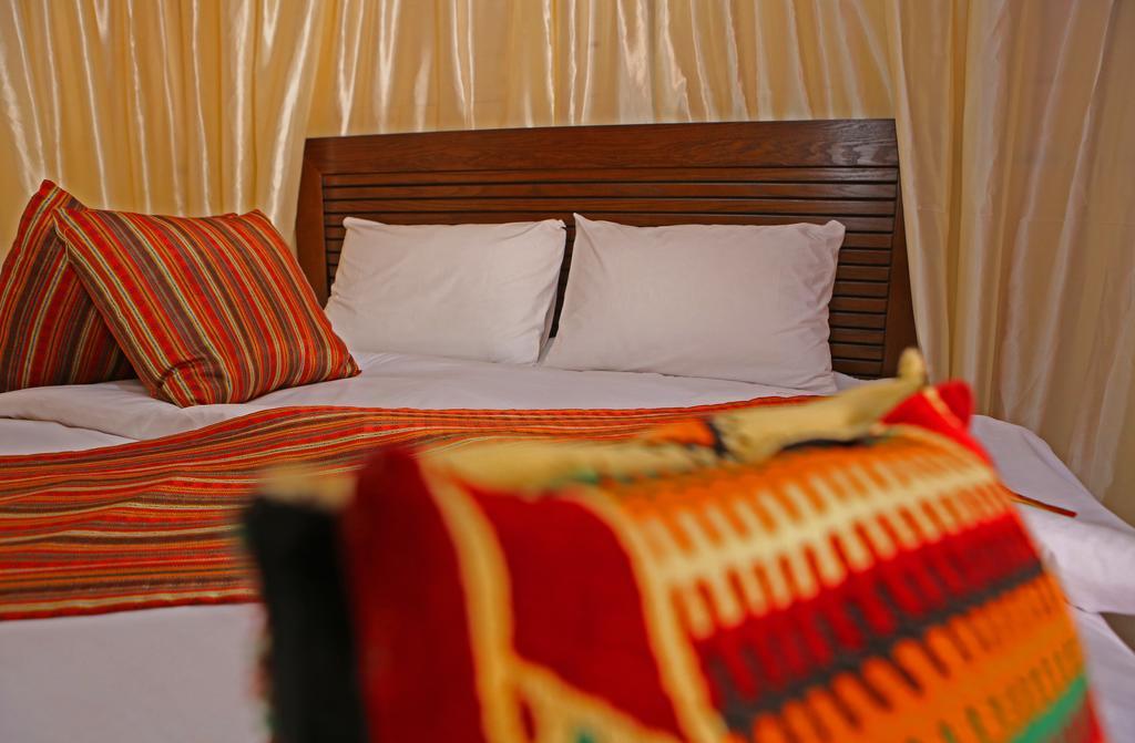 Sun City Camp Hotel Wadi Rum Room photo