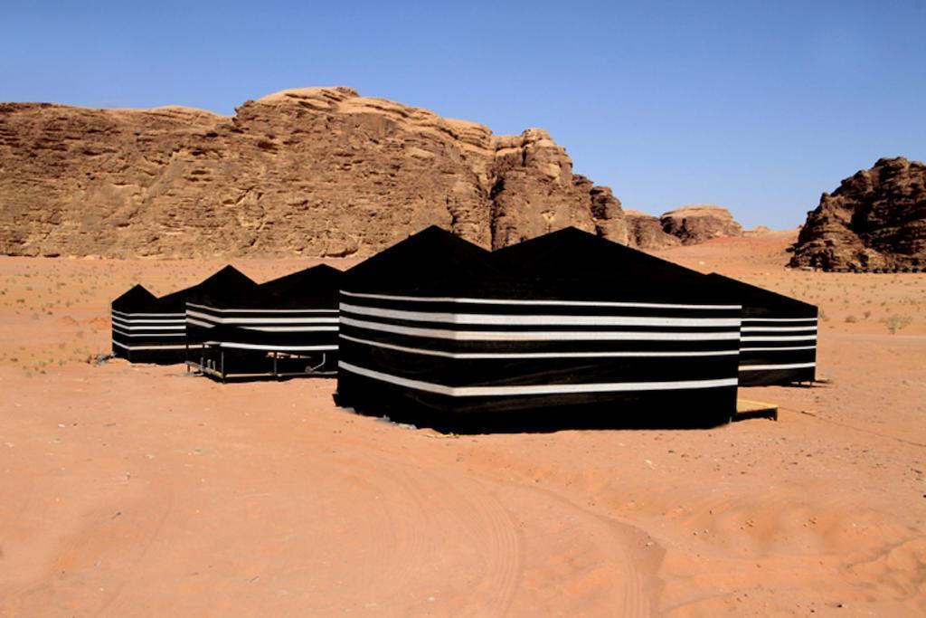 Sun City Camp Hotel Wadi Rum Exterior photo